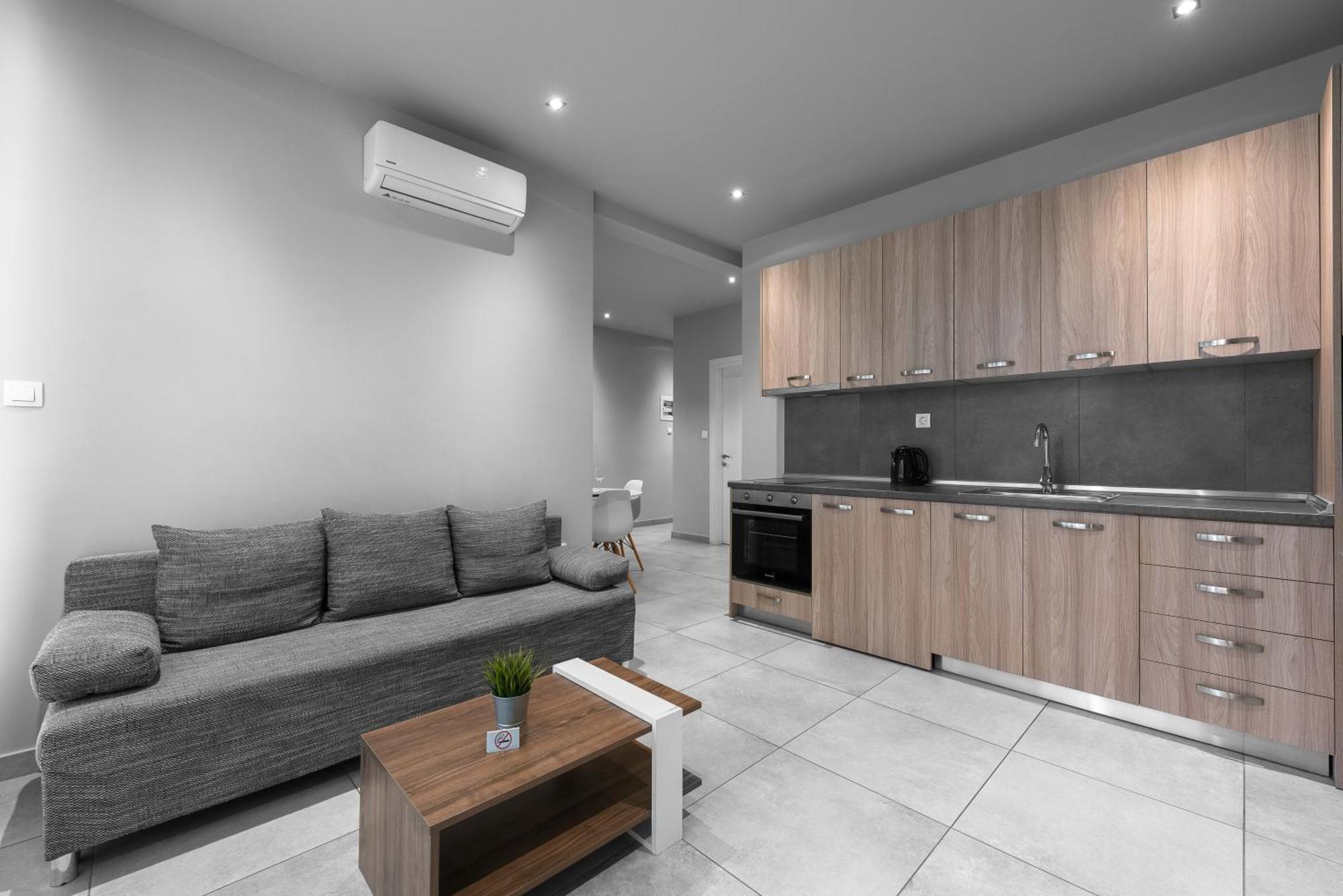 Penthouse Apartments, The Luxury Suites Thessaloniki Room photo