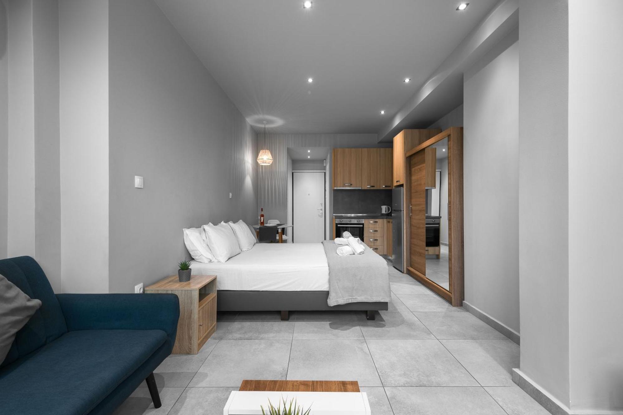 Penthouse Apartments, The Luxury Suites Thessaloniki Room photo